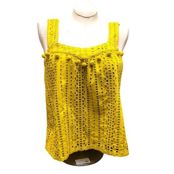 Eyelet lace sleeveless top - Picture 1 of 13